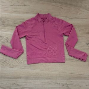 Lululemon Size 6 Pink Half-Zip Athletic Pullover